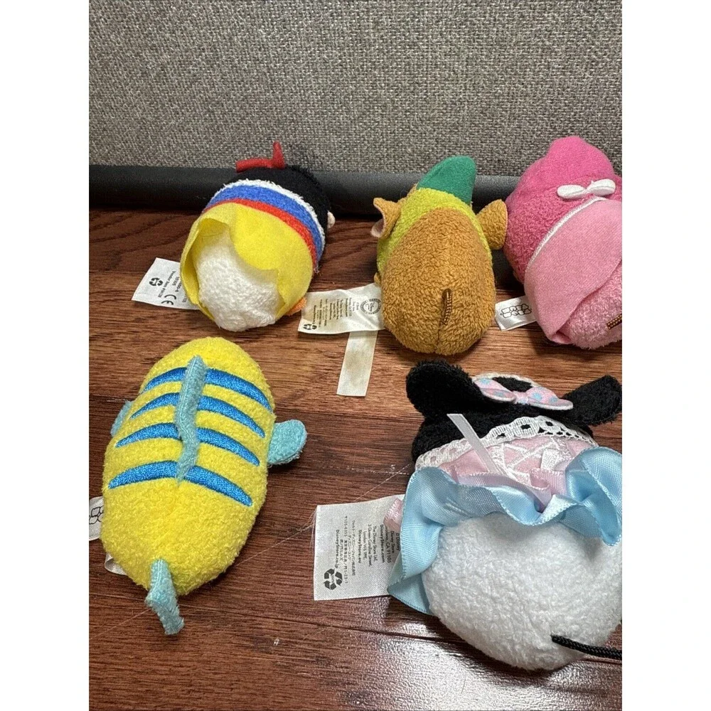 Disney Tsum Tsum lot of 11- Cinderella-Toy Story-Disney Parks